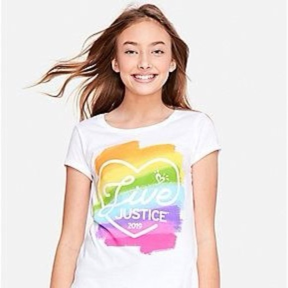 White shirt with tie dye heart in the middle